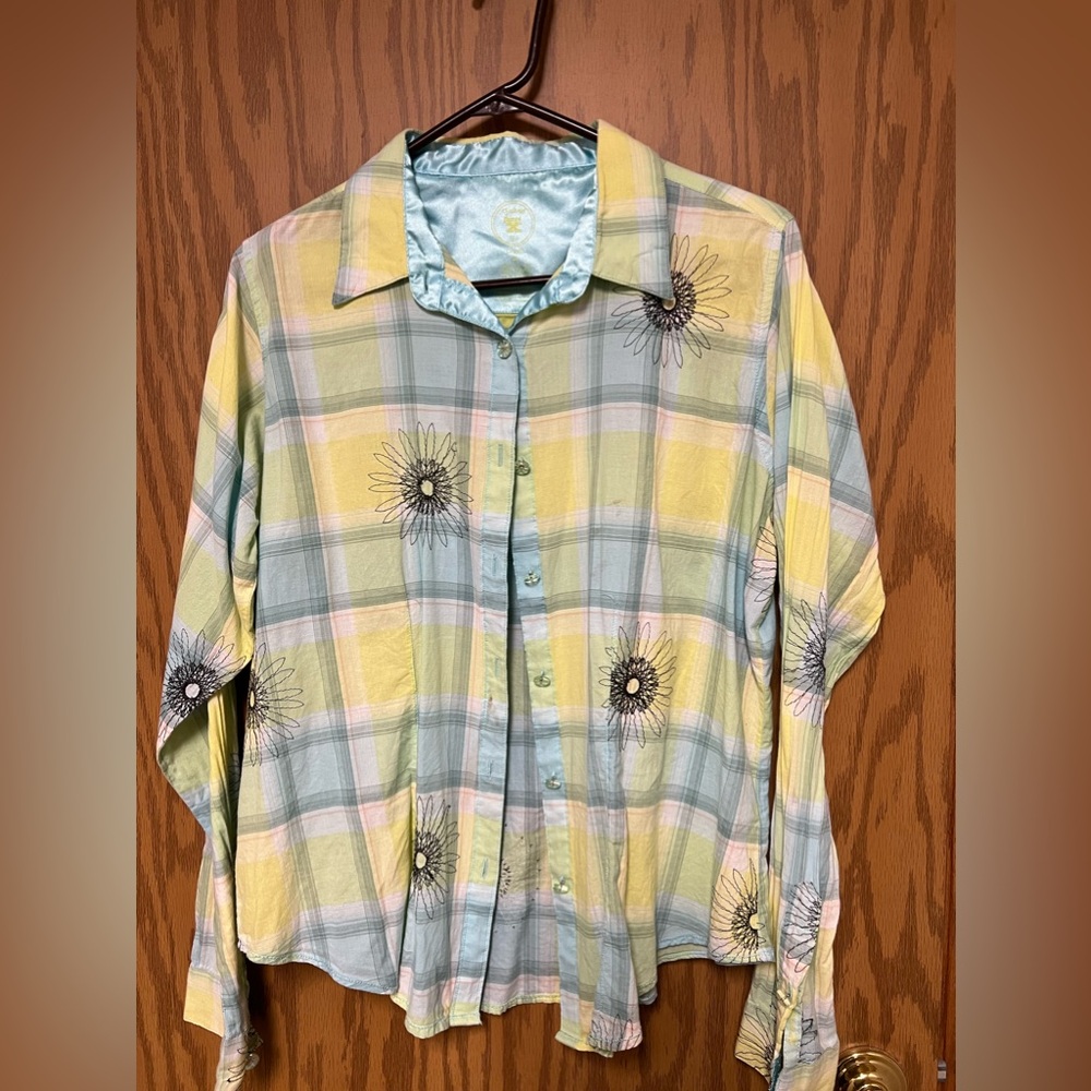 Blue base button up